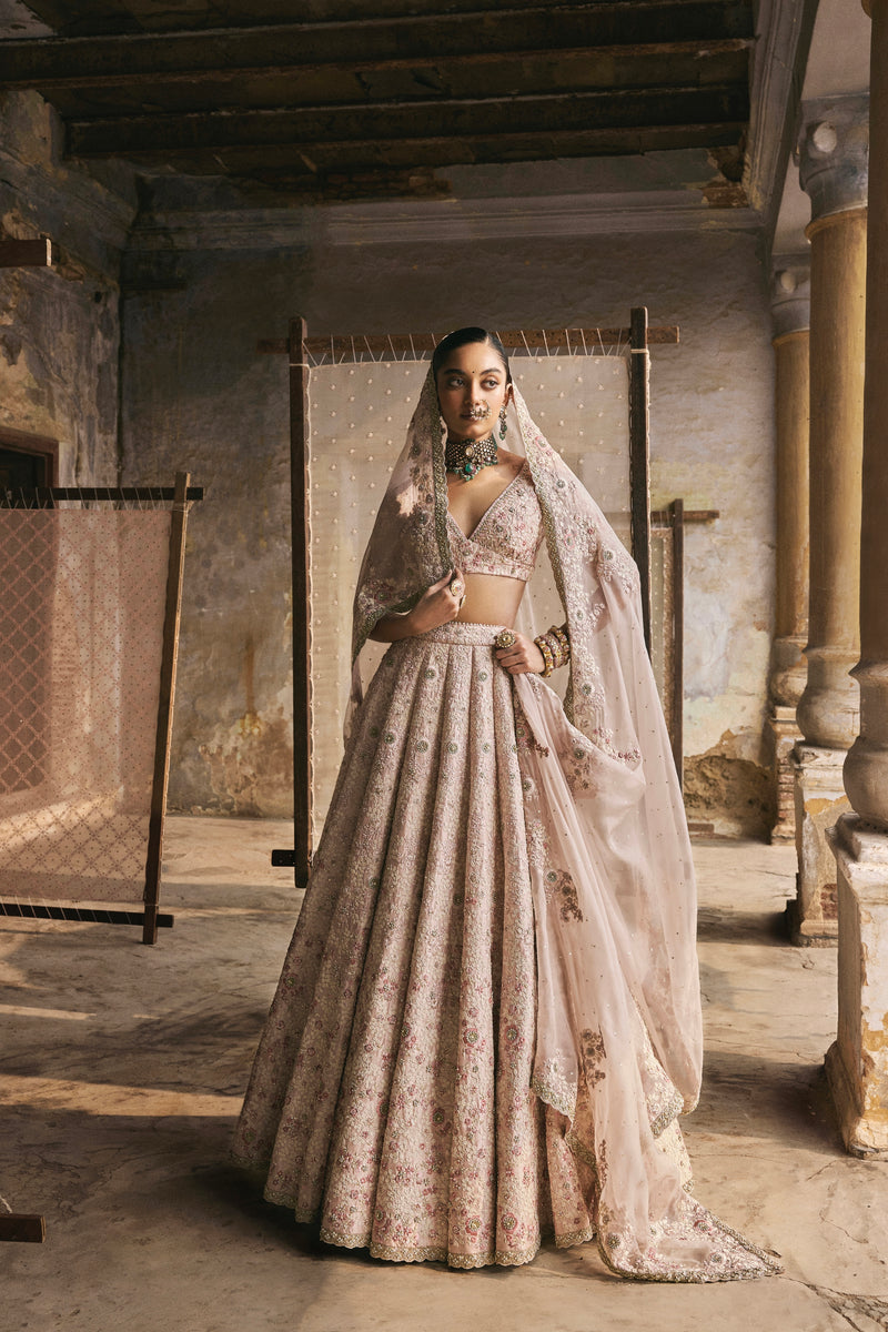 Dori Work Lehenga