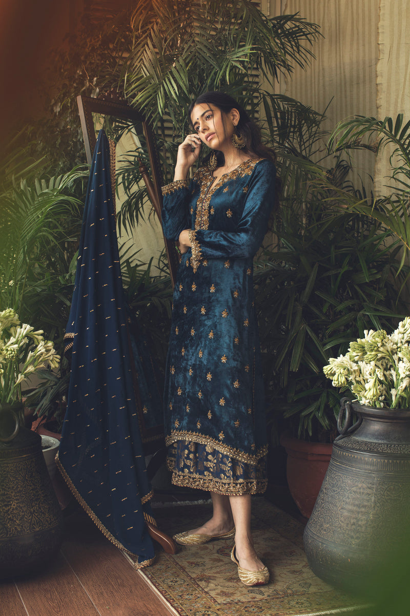 Velvet & Banarasi Layered Kurta