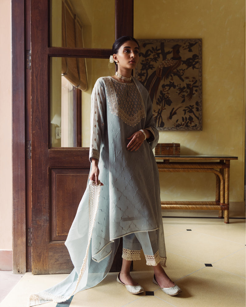 High-Low Kurta With Double Needle Work